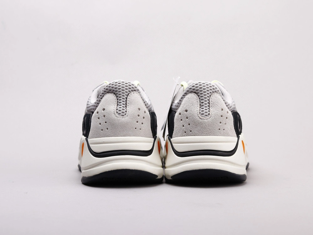 &Sneaker3a- B75571 item : A-X05L1403W