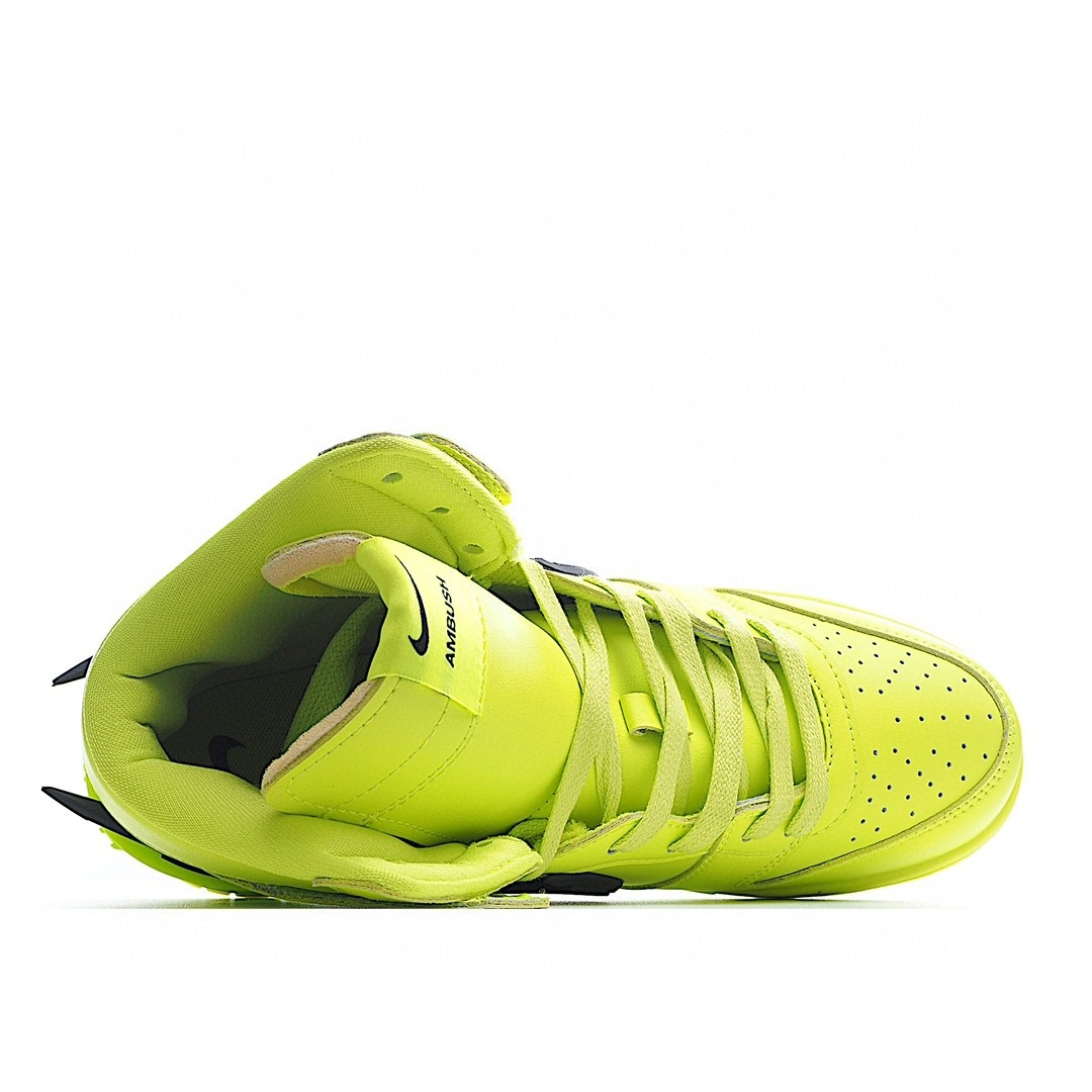 &Sneaker3a- CU7544-300 item : A-X05L1303W