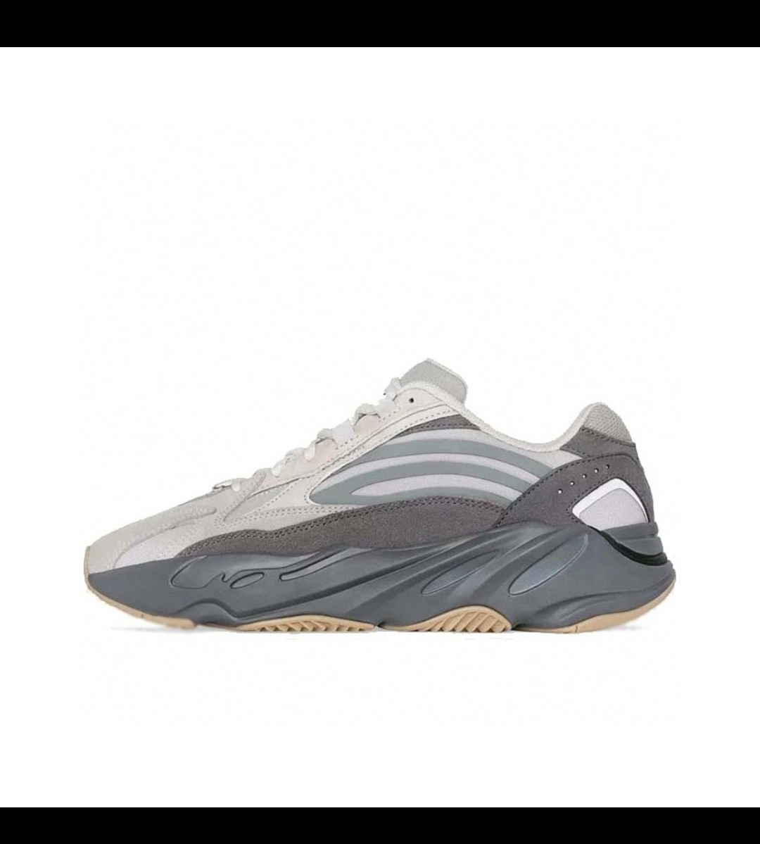 &Sneaker3a- FU7914 item : A-X05L1411W