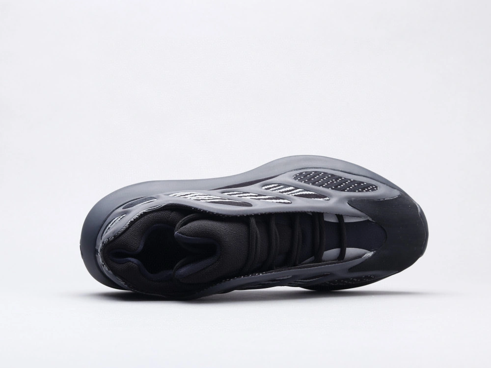 &Sneaker3a- H67799 item : A-X05L1413W