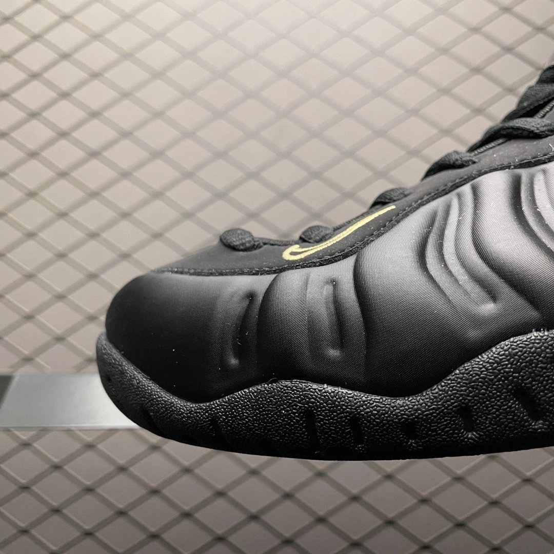 Sneakers3a-- 624041-009 item: D-X319A2824