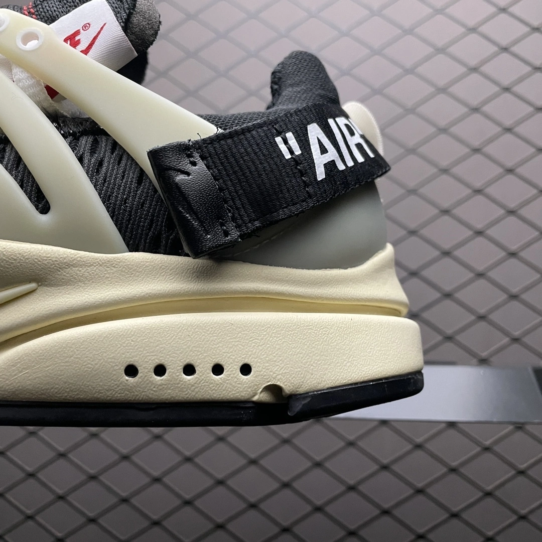 Sneakers3a-- AA3830-001 item: D-X319A2610