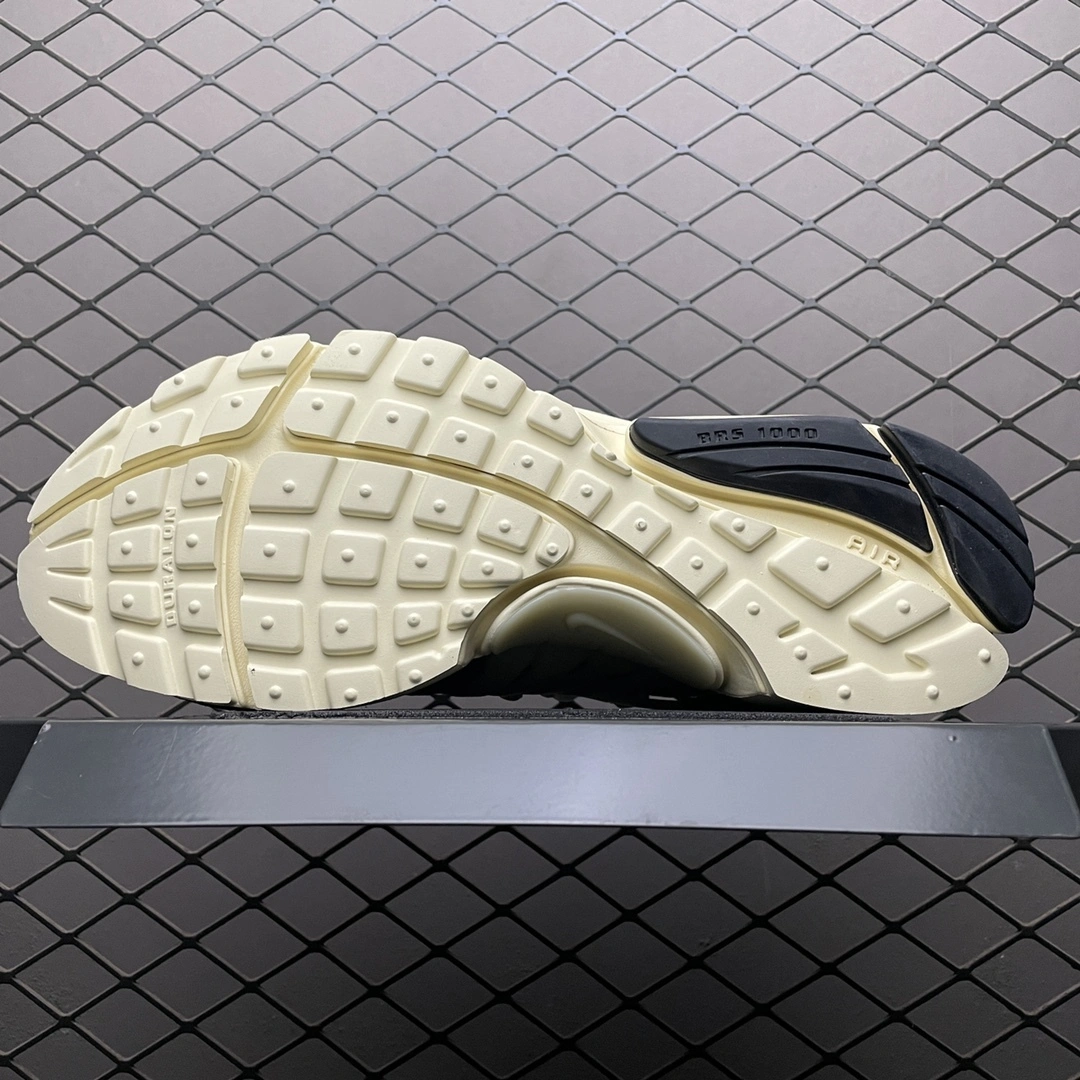 Sneakers3a-- AA3830-001 item: D-X319A2610