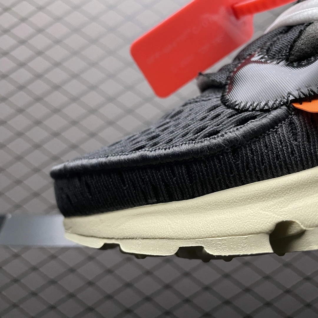 Sneakers3a-- AA3830-001 item: D-X319A2610