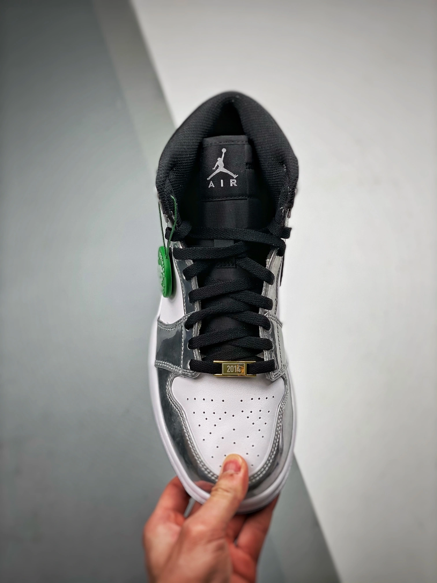 Sneakers3a-- AQ7476-016 item: C-X000L1211V