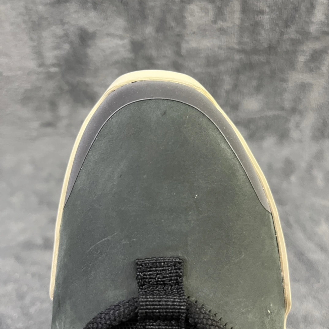 Sneakers3a-- AR4237-001 item: D-X000A2515