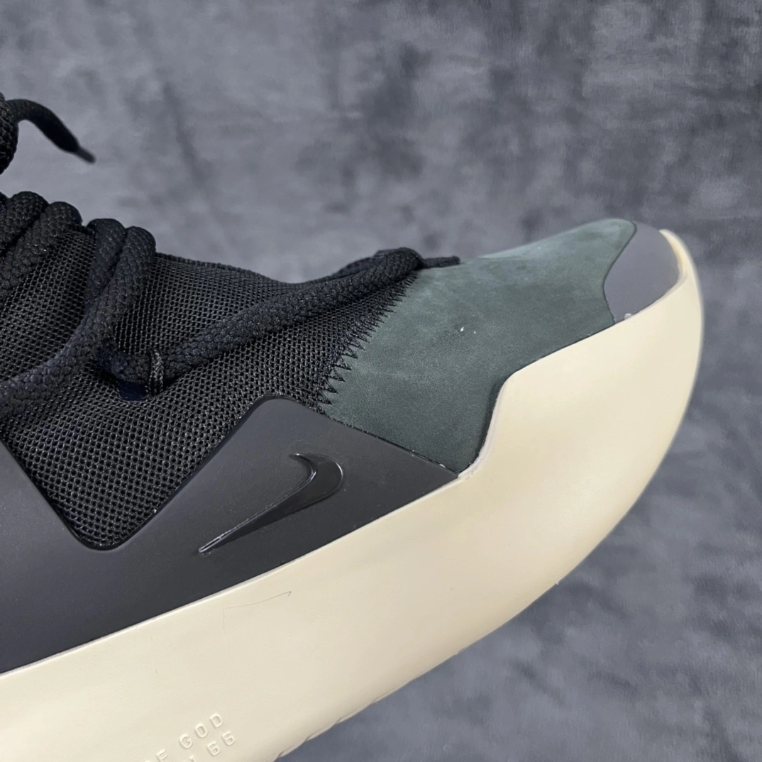 Sneakers3a-- AR4237-001 item: D-X000A2515