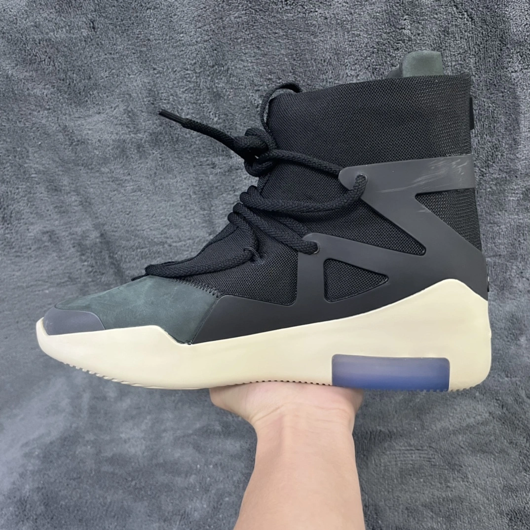 Sneakers3a-- AR4237-001 item: D-X000A2515