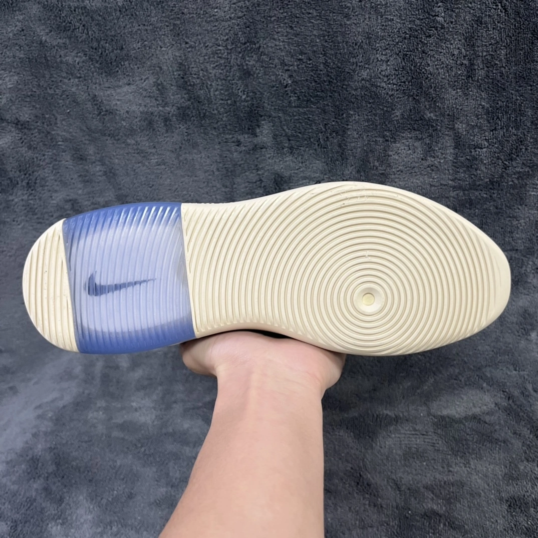 Sneakers3a-- AR4237-001 item: D-X000A2515