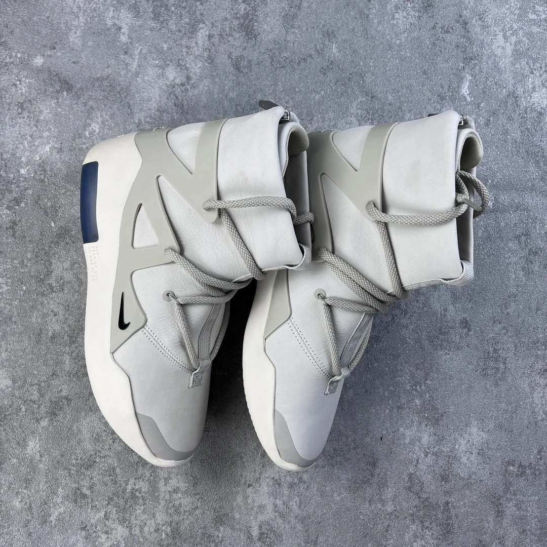 Sneakers3a-- AR4237-002 item: D-X000A2608