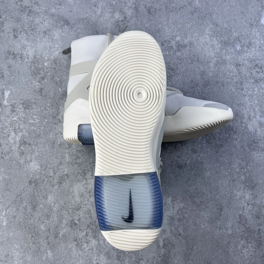 Sneakers3a-- AR4237-002 item: D-X000A2608