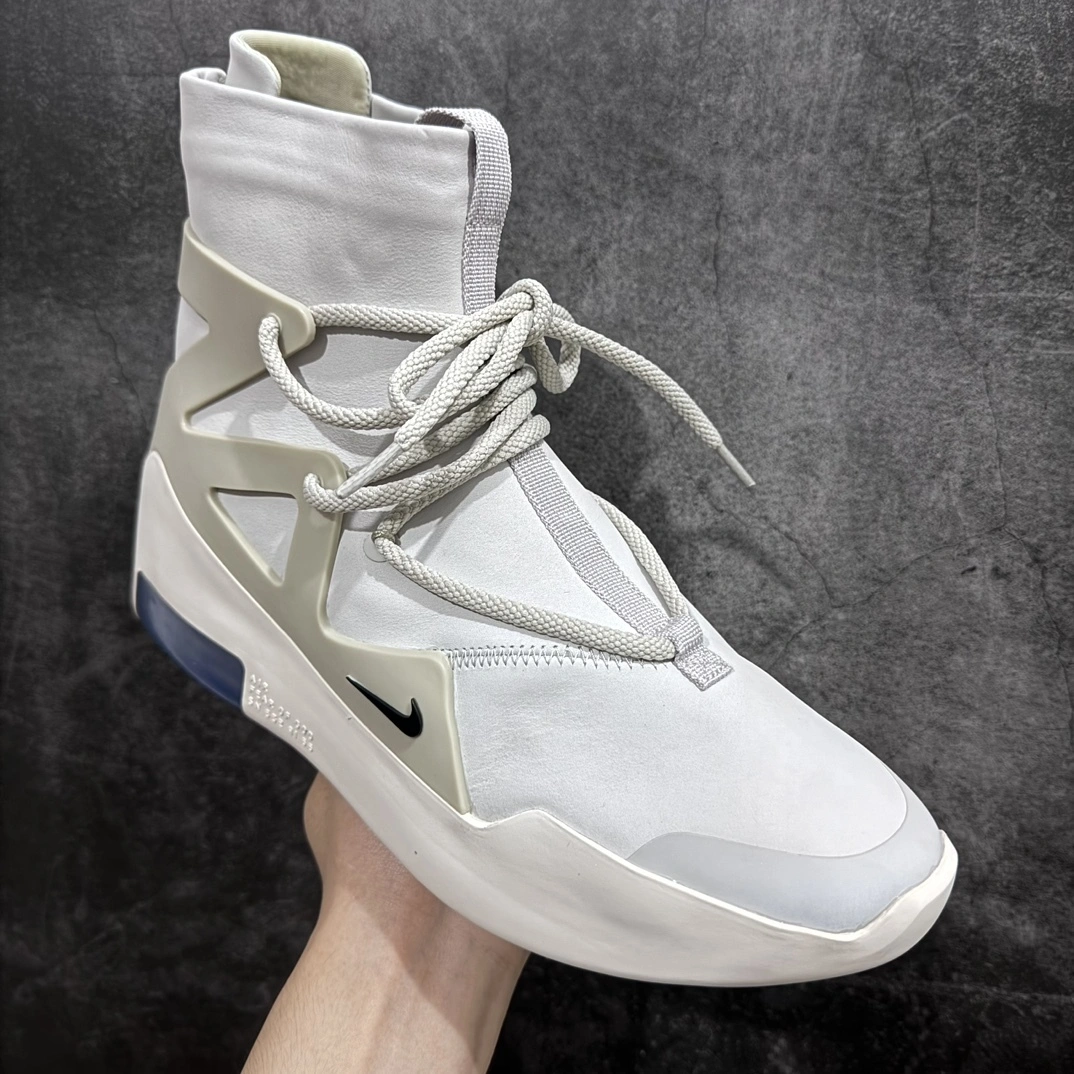 Sneakers3a-- AR4237-100 item: D-X578A2512
