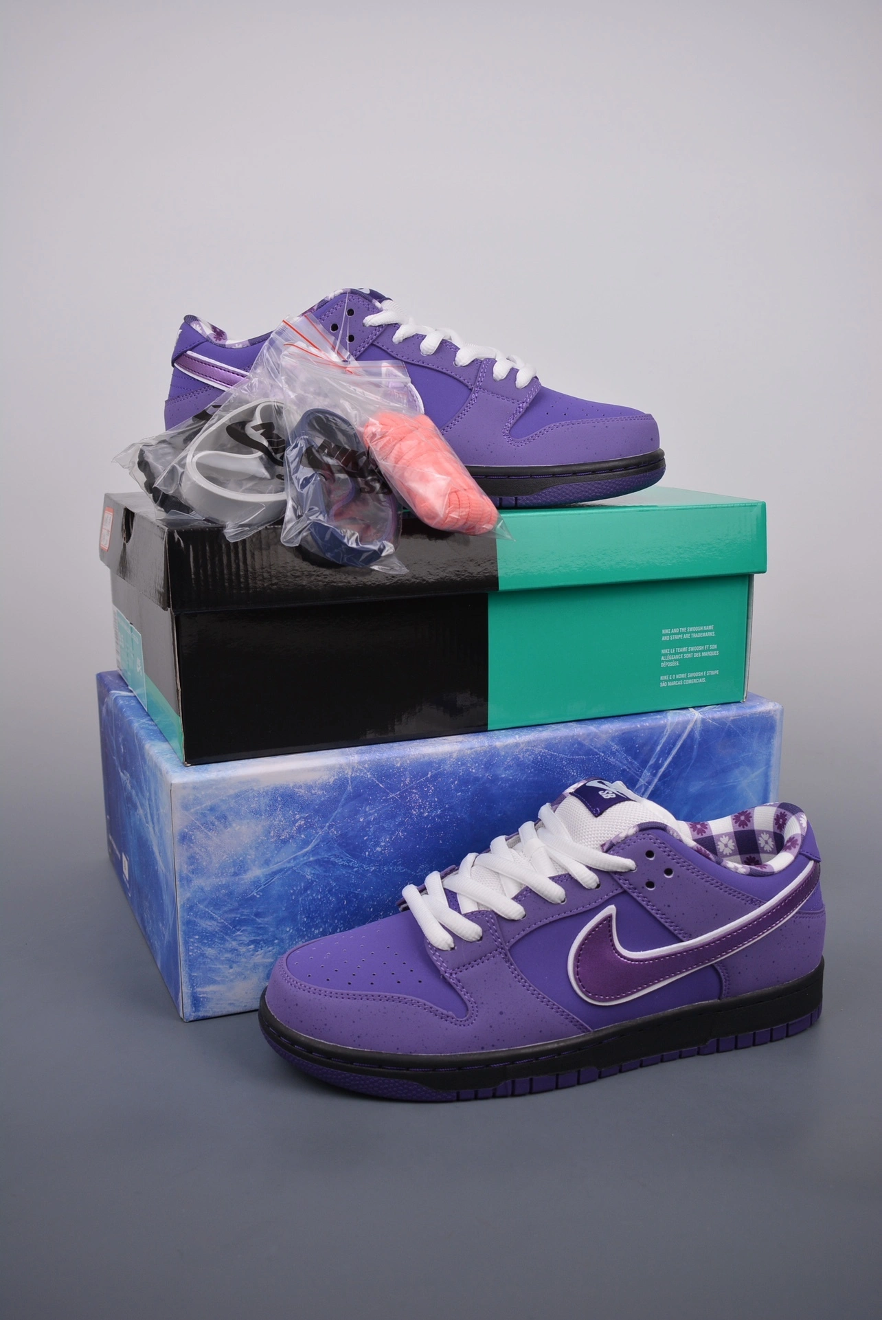 Sneakers3a-- BV1310-555 item: D-X167A2568