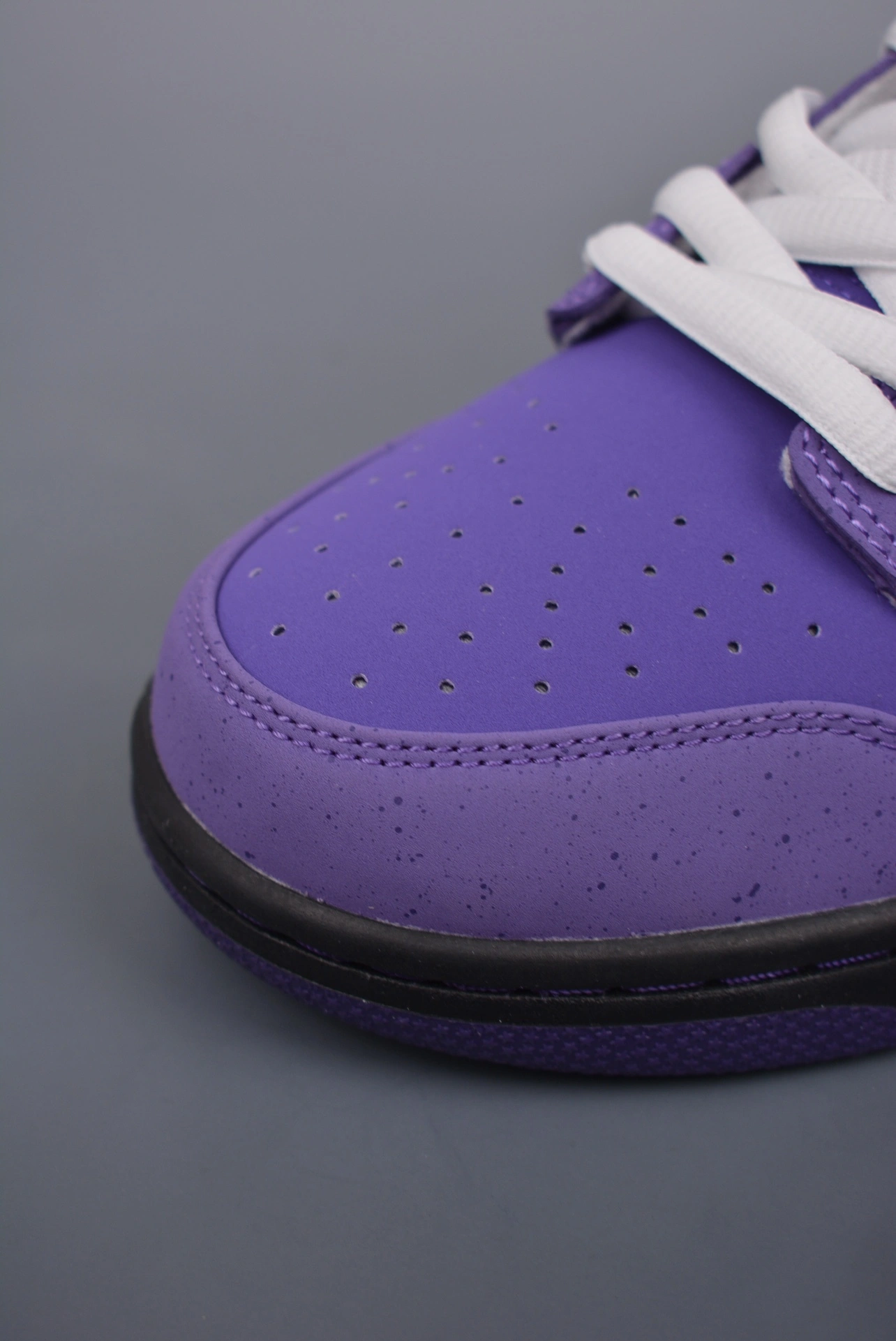 Sneakers3a-- BV1310-555 item: D-X167A2568