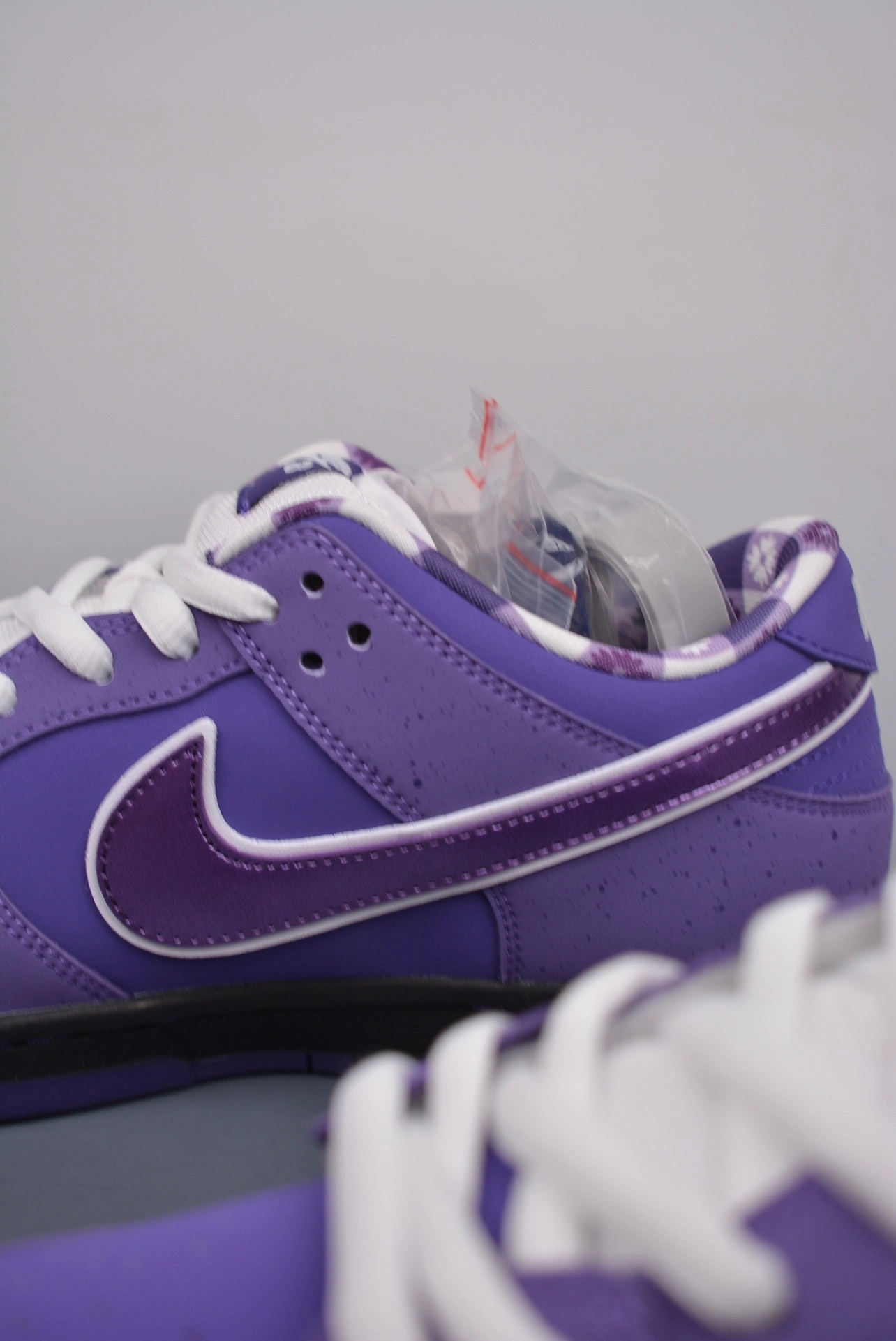 Sneakers3a-- BV1310-555 item: D-X167A2568