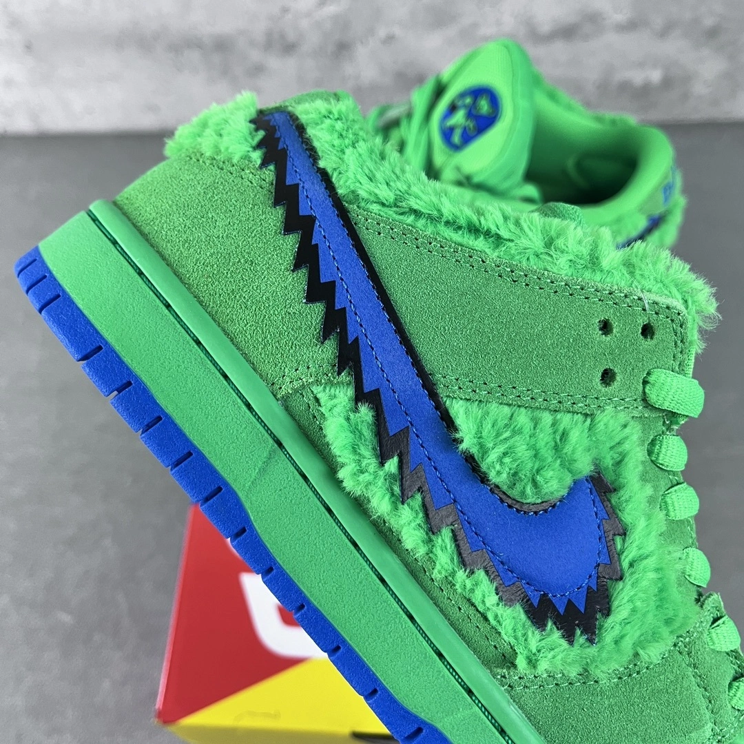 Sneakers3a-- CJ5378-300 item: D-X000A2520