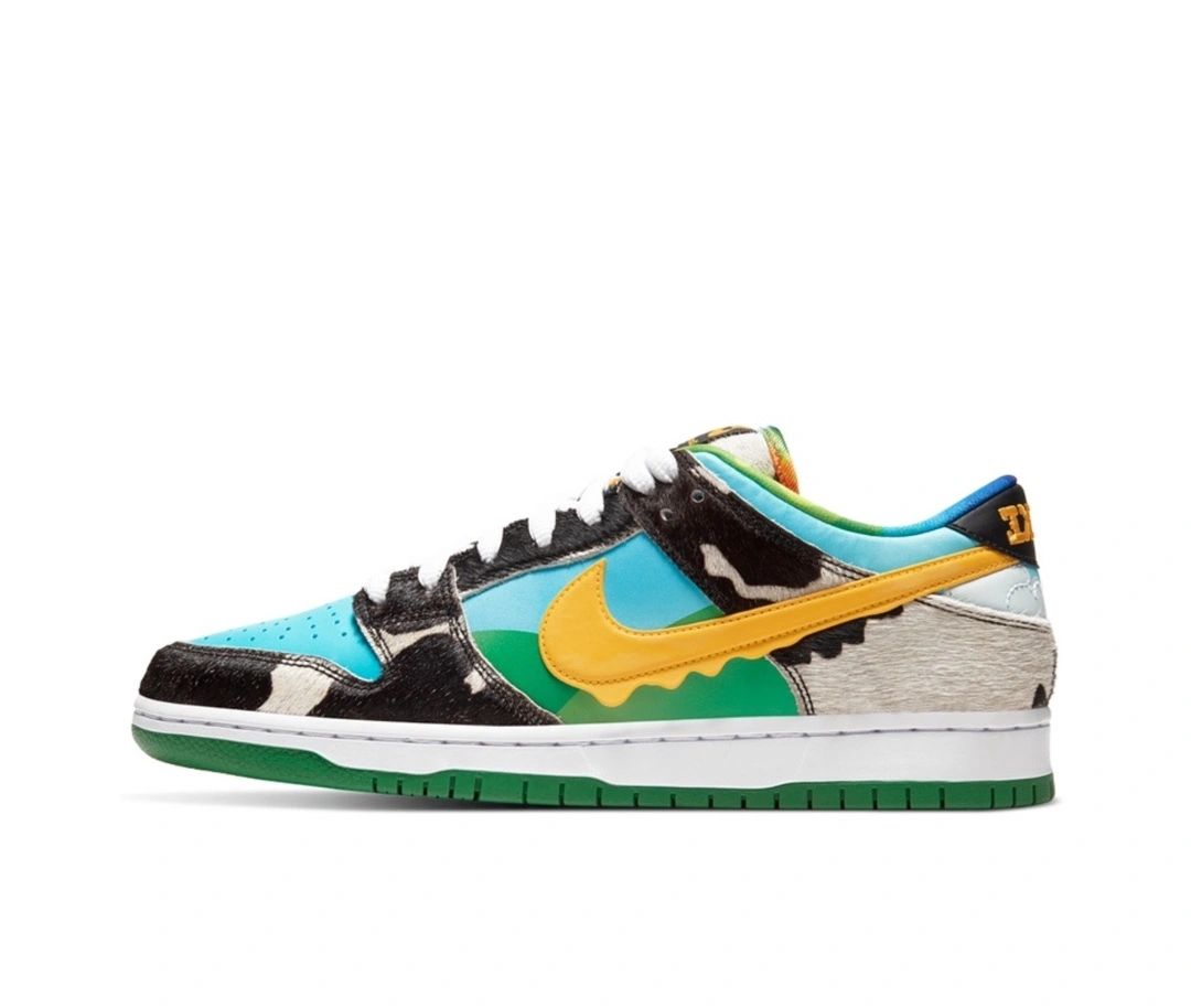Sneakers3a-- CU3244-100 item: D-X319A2609