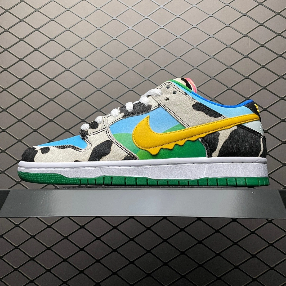 Sneakers3a-- CU3244-100 item: D-X319A2609