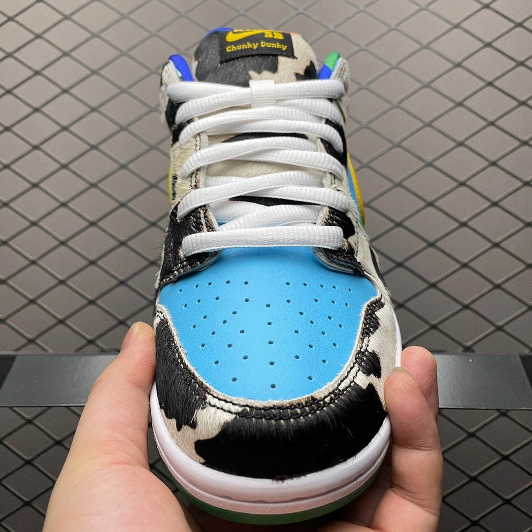 Sneakers3a-- CU3244-100 item: D-X319A2609