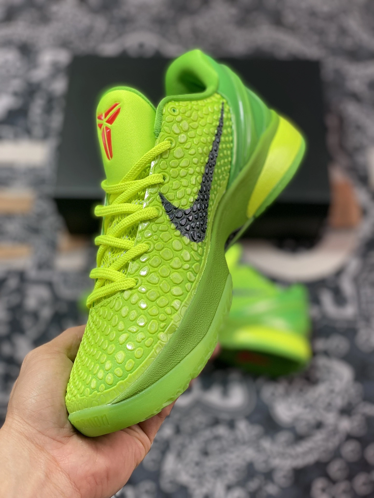 Sneakers3a-- CW2190-300 item: D-X578A2704