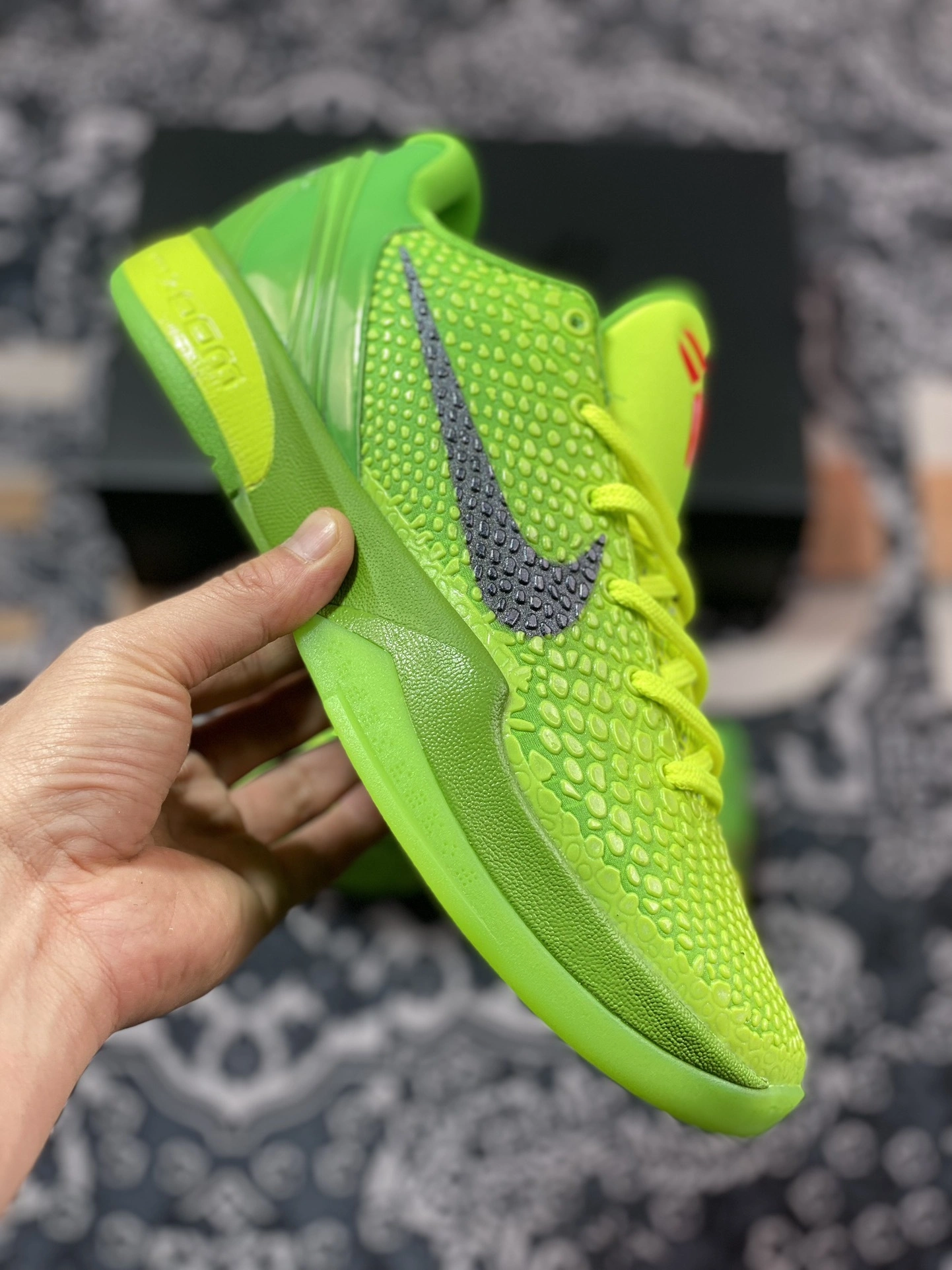 Sneakers3a-- CW2190-300 item: D-X578A2704