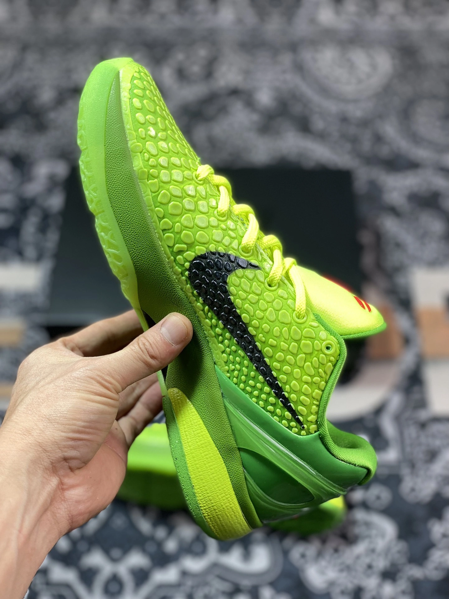 Sneakers3a-- CW2190-300 item: D-X578A2704