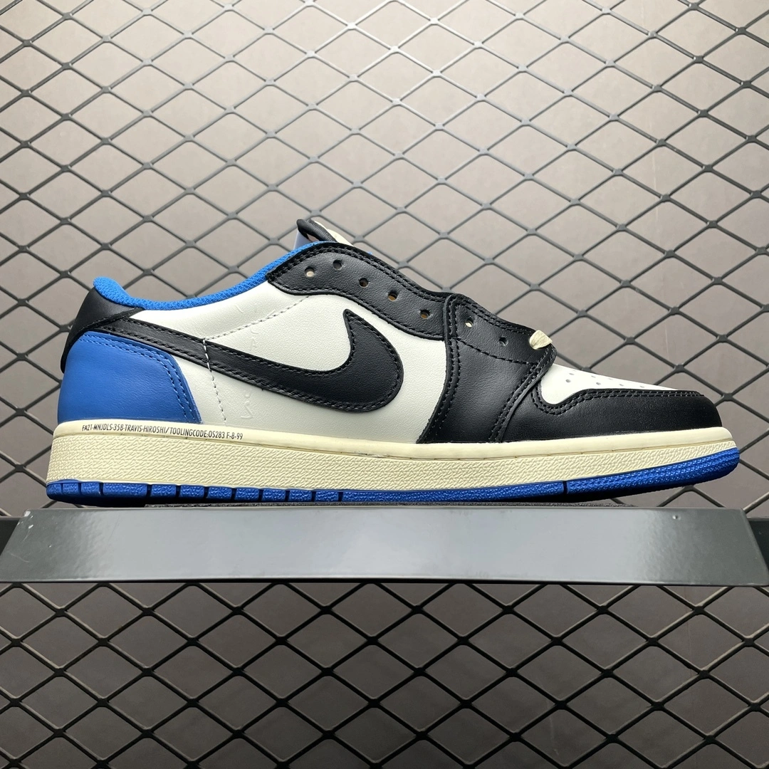 Sneakers3a-- DM7866-140 item: C-X167L1210V