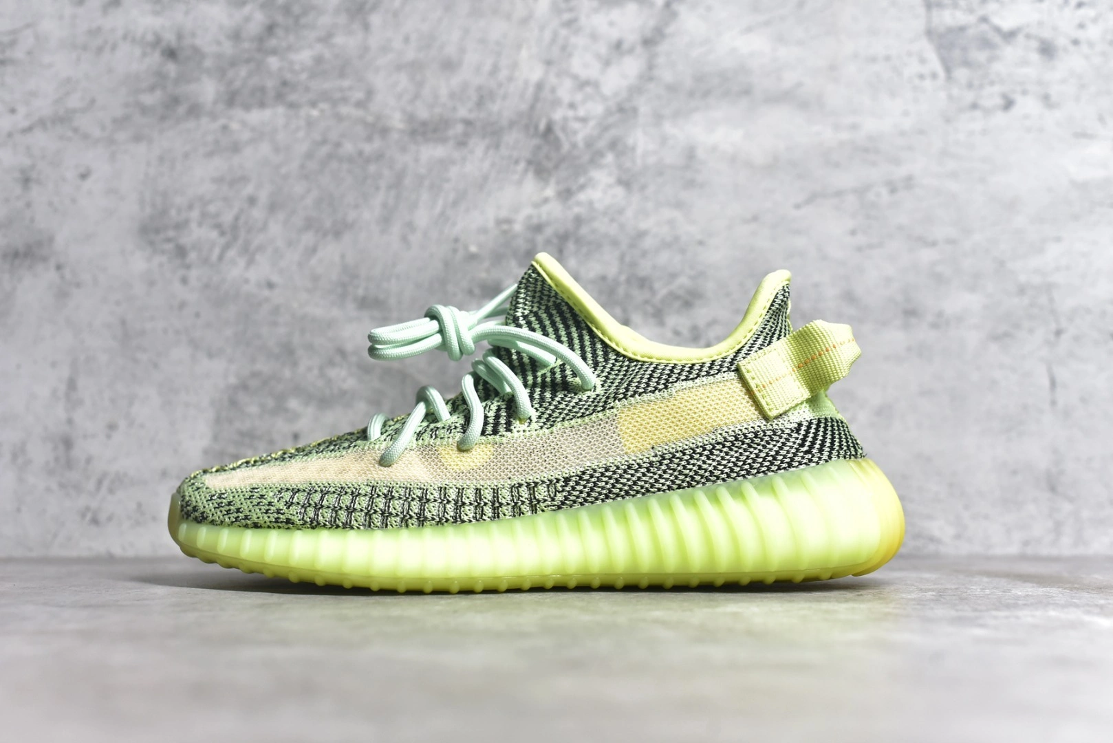 Sneakers3a--350v2 FX4130 item: C-X067K1206