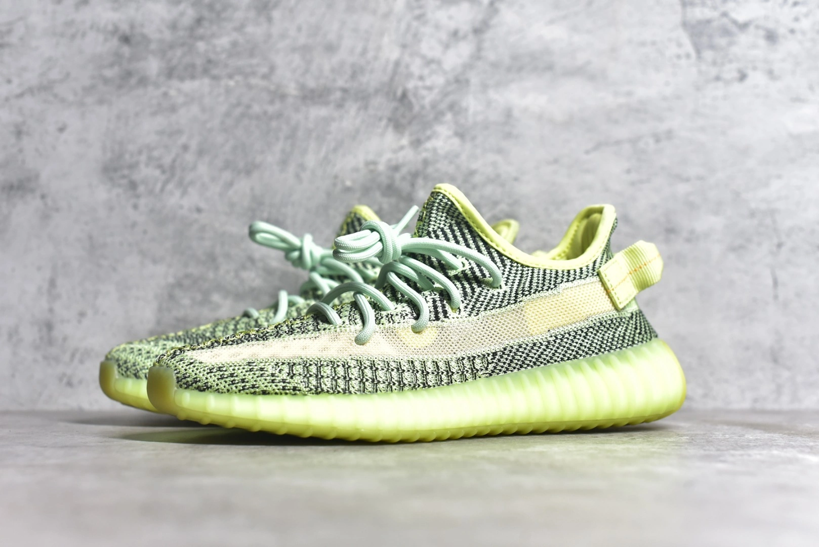 Sneakers3a--350v2 FX4130 item: C-X067K1206