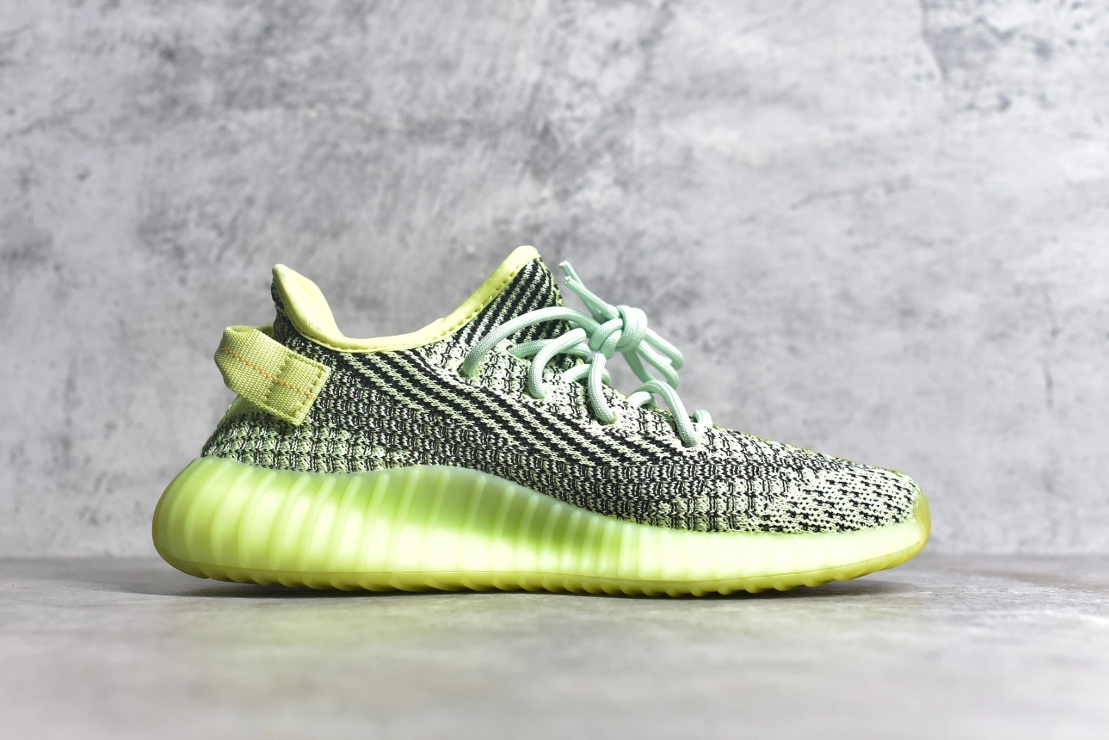 Sneakers3a--350v2 FX4130 item: C-X067K1206