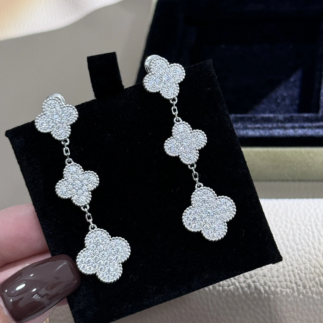 Sparkle Jewelry - 1rp58s A4924 S925 Silver item:D-S092L3066