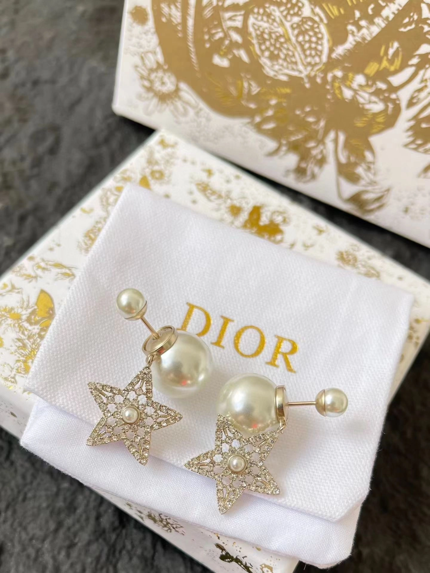 Sparkle Jewelry-- 4ior Tribales earrings item:E-S392L1369H