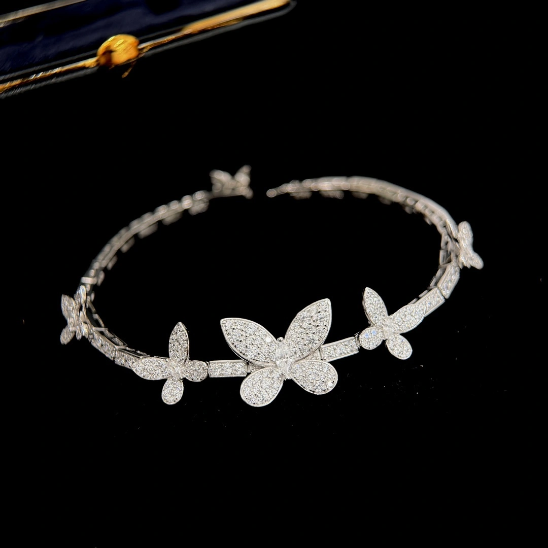 Sparkle Jewelry - 6r1ff A4677 S925 item:D-S092L2722