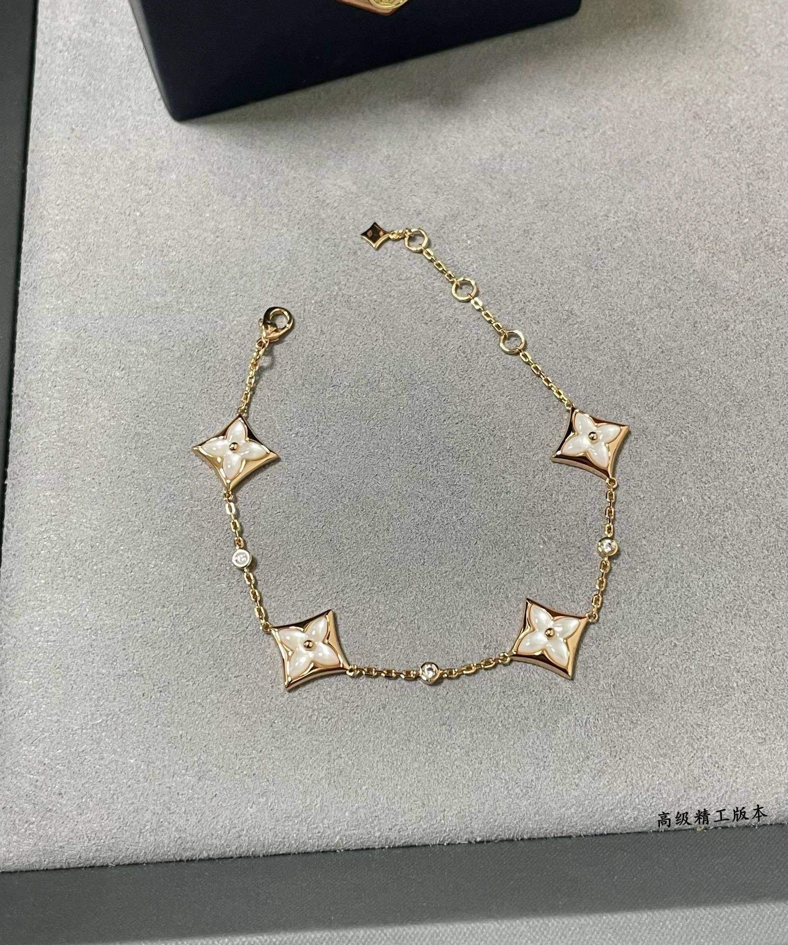 &Sparkle Jewelry - 8V 3colour item:D-S092L3024-3