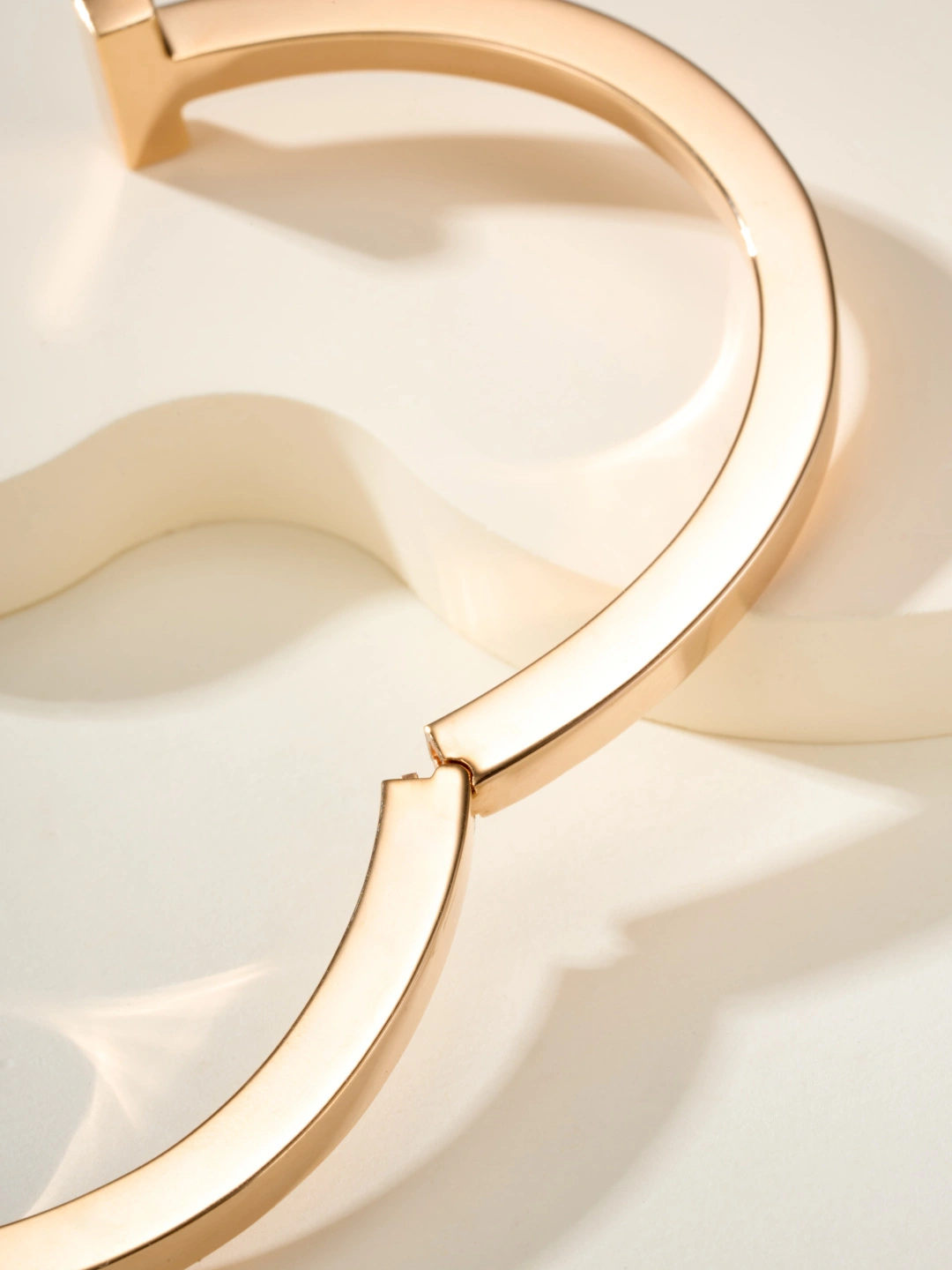 Sparkle Jewelry-- Tiff19y&3o 18k gold bracelet 2Colour item : E-S292K0940-2H