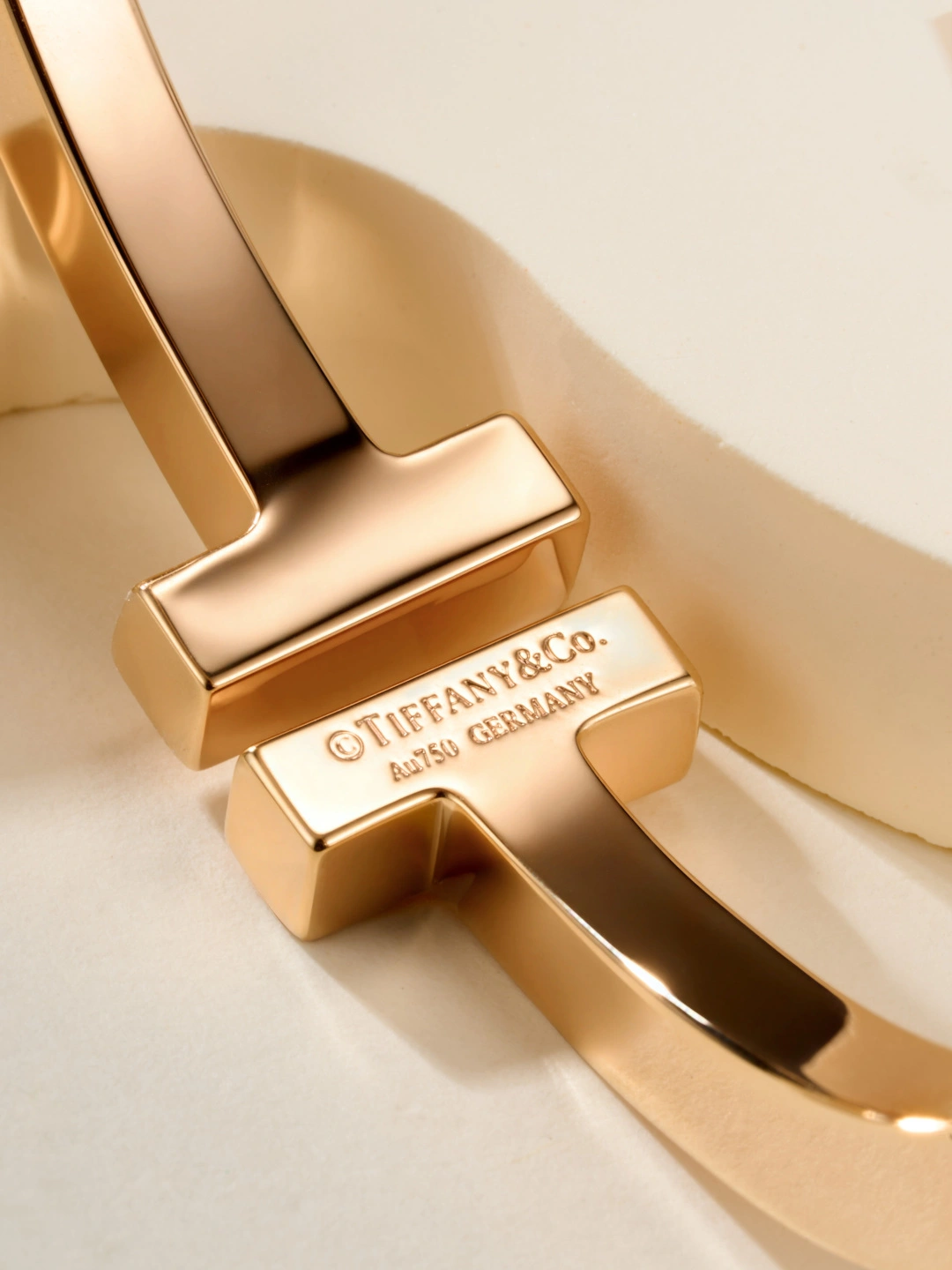 Sparkle Jewelry-- Tiff19y&3o 18k gold bracelet 2Colour item : E-S292K0940-2H
