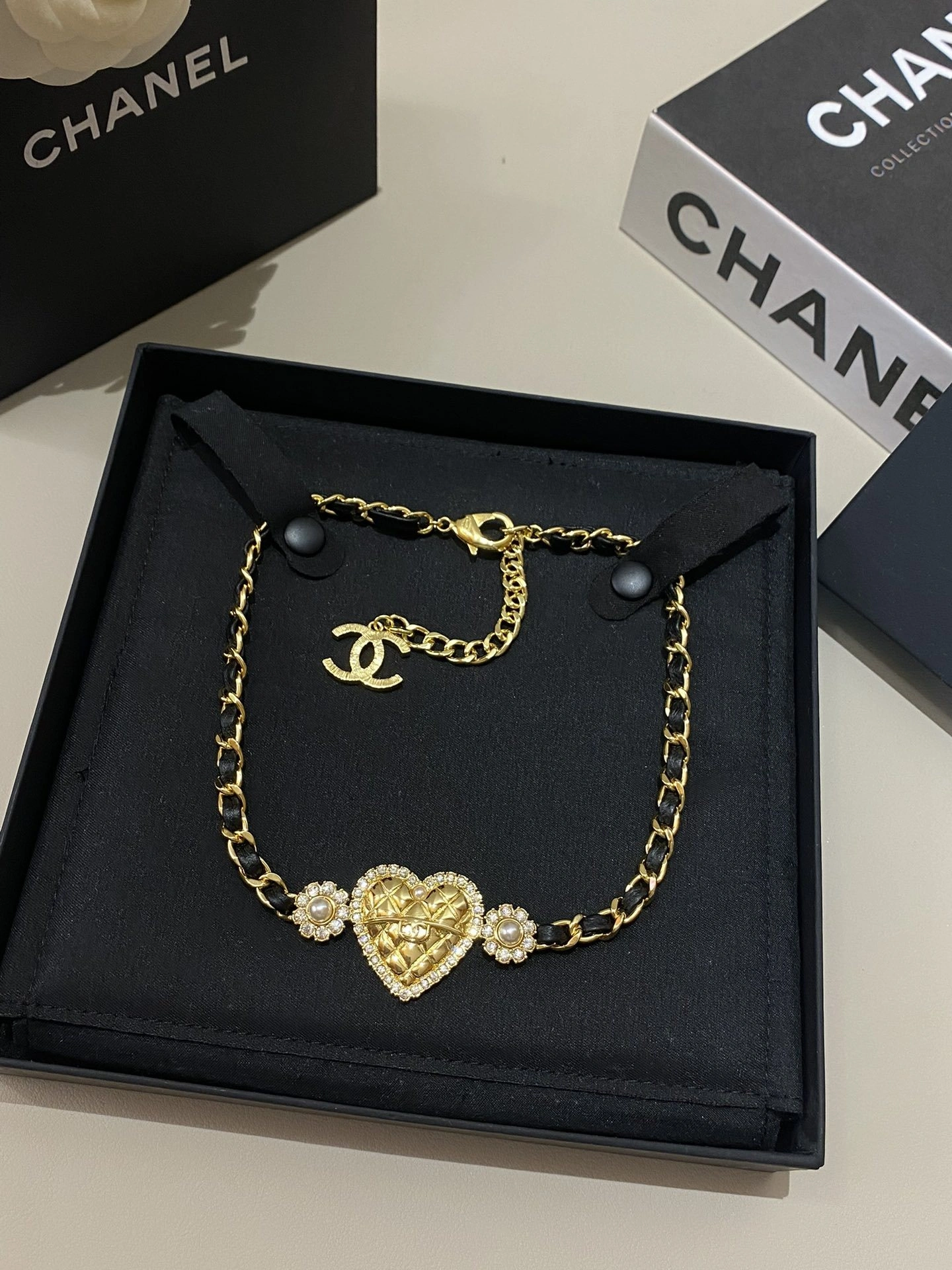 Sparkle jewelry -- 3h1958 chocker item:D-S392G2577