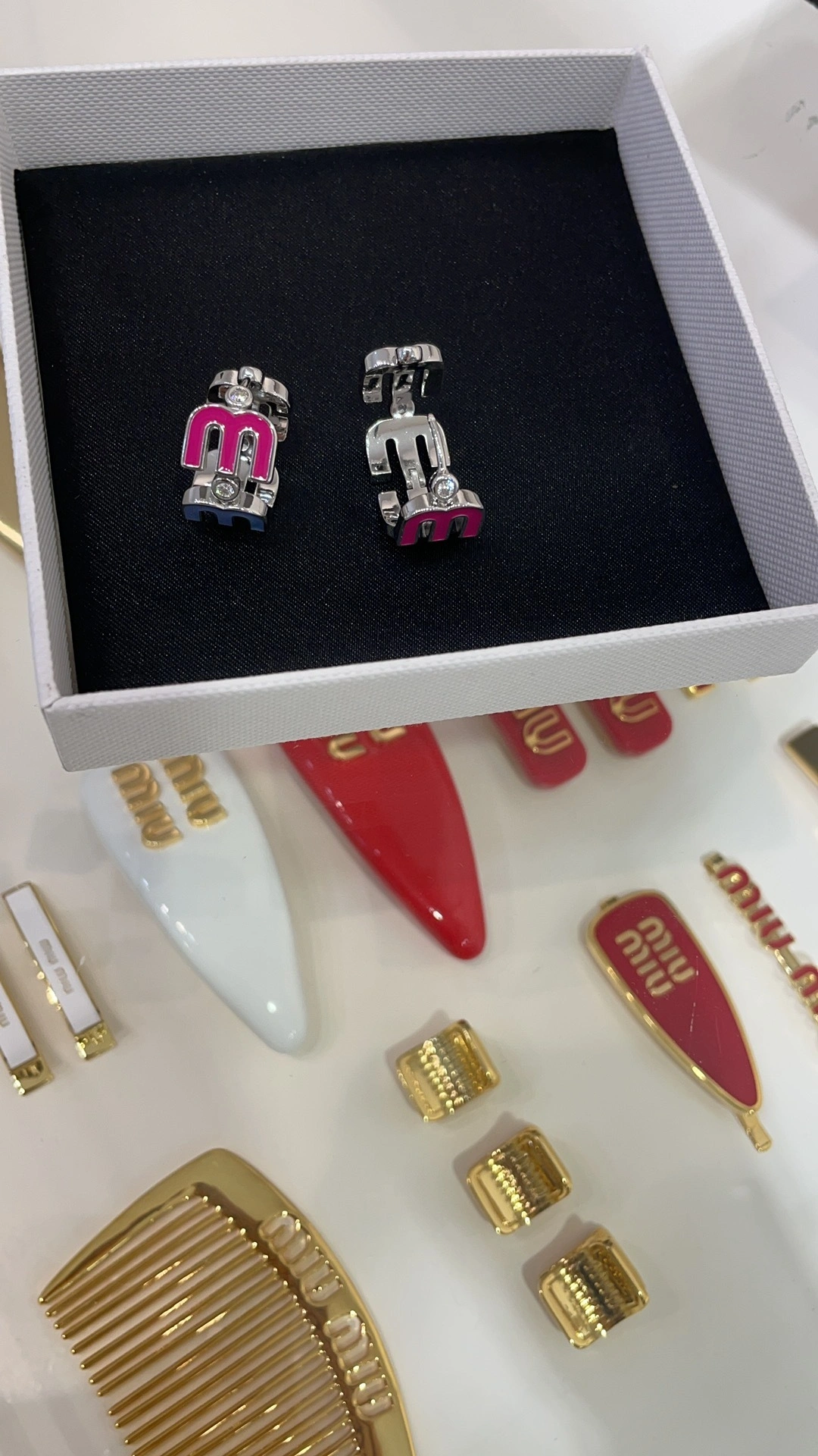 Sparkle jewelry -- 7iu7iu item:D-S392G2533