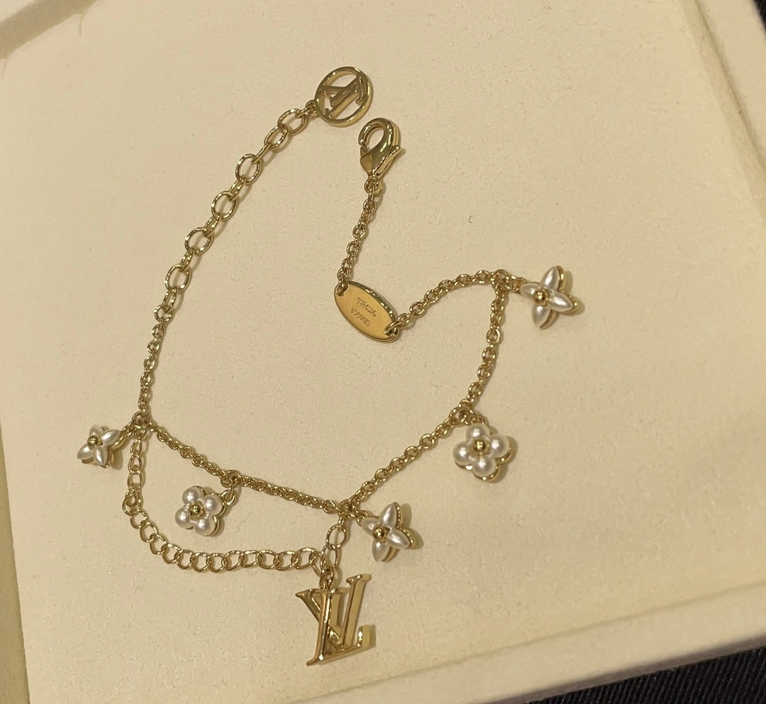Sparkle jewelry -- 8V Floragram item:D-S392G2516