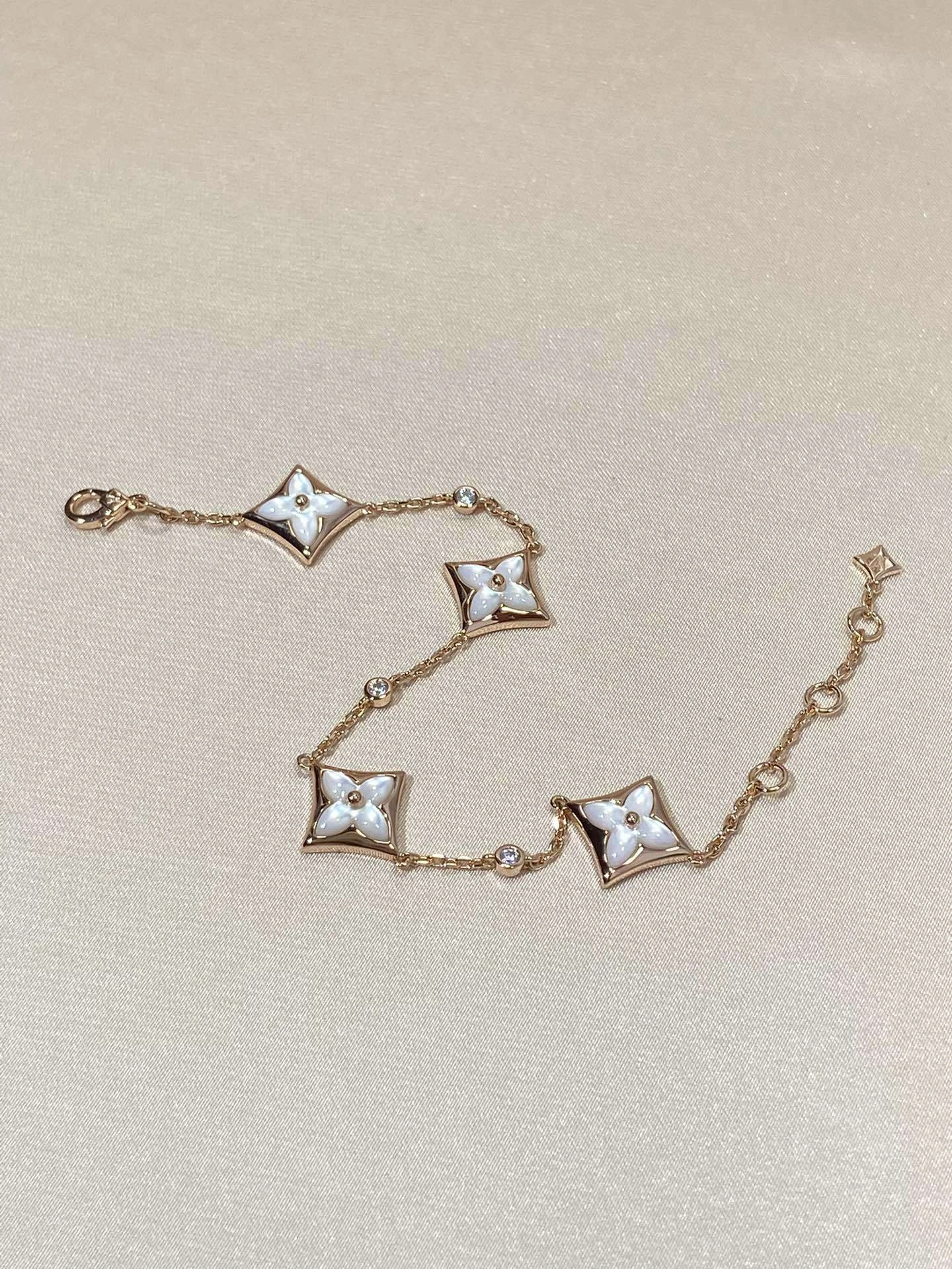 &Sparkle jewelry -- 8V item:D-S392G2514