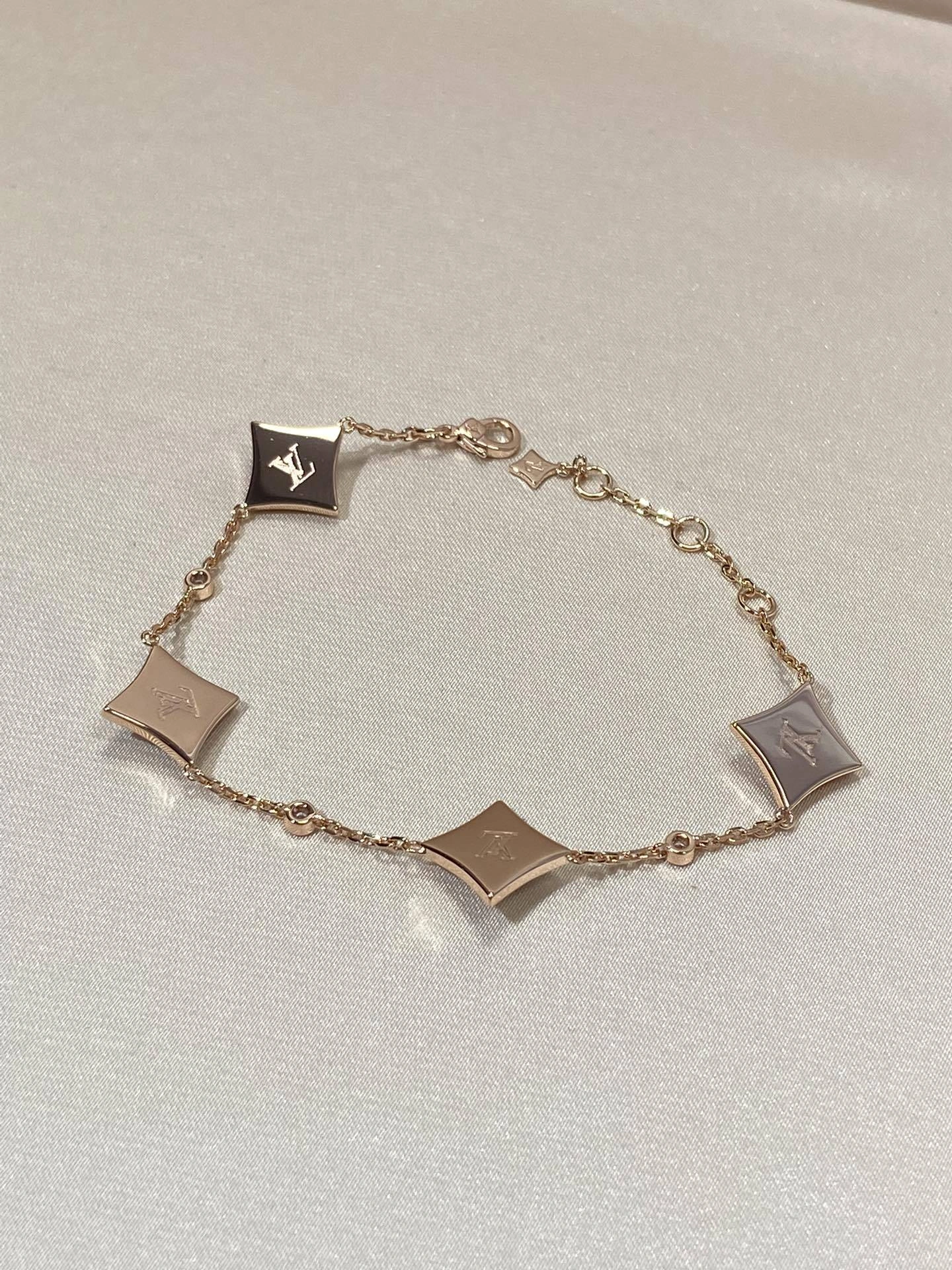 &Sparkle jewelry -- 8V item:D-S392G2514