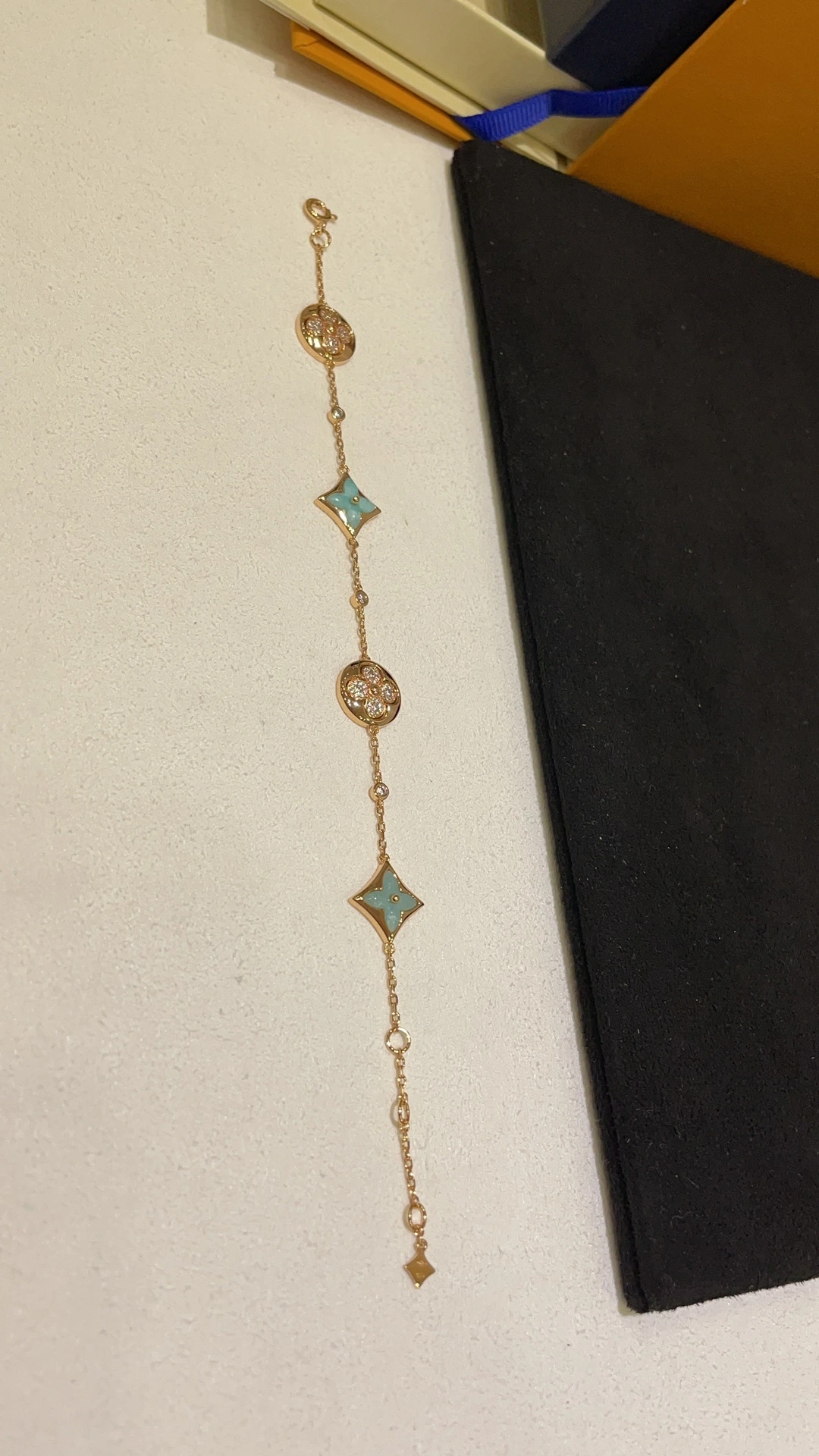 Sparkle jewelry -- 8V item:D-S392G2515