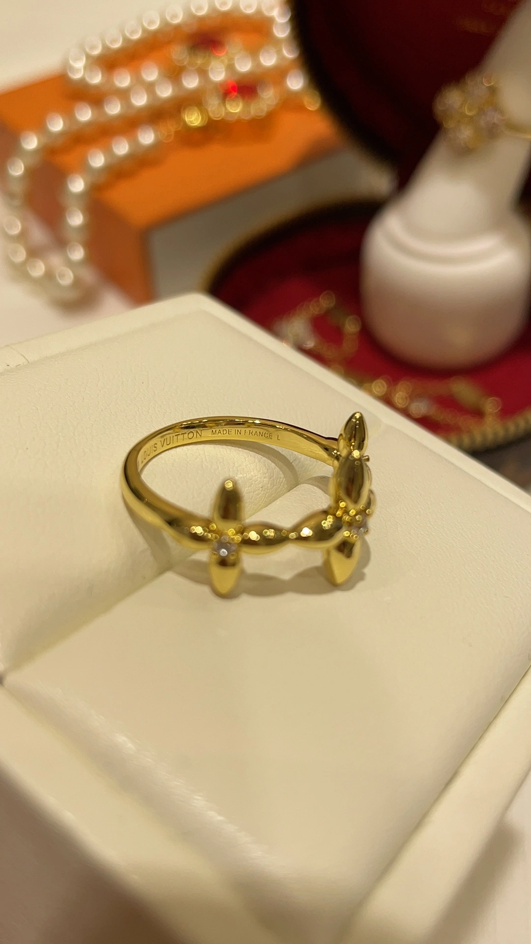 Sparkle jewelry -- 8V item:D-S392G2518