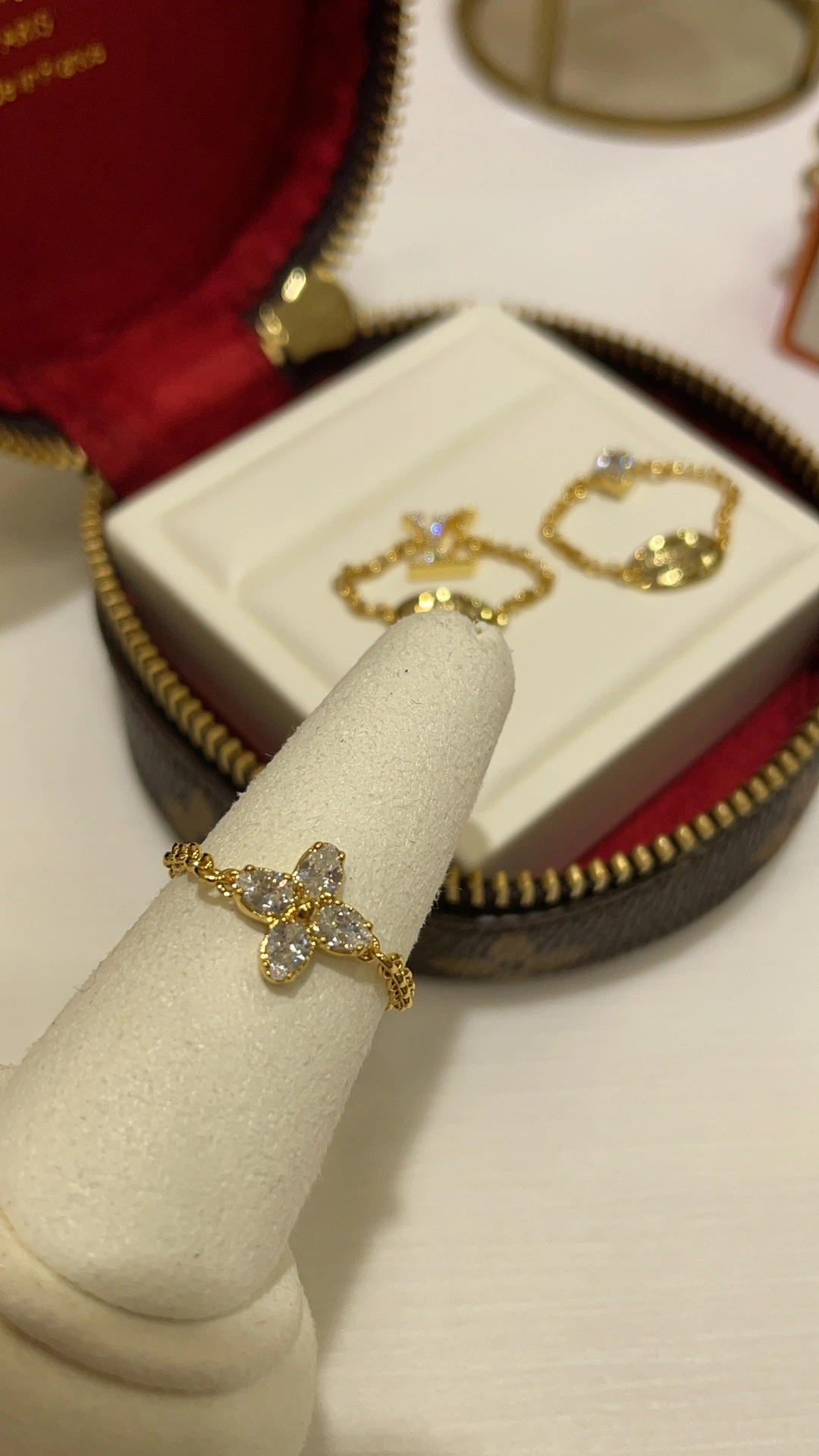 Sparkle jewelry -- 8V item:D-S392G2519