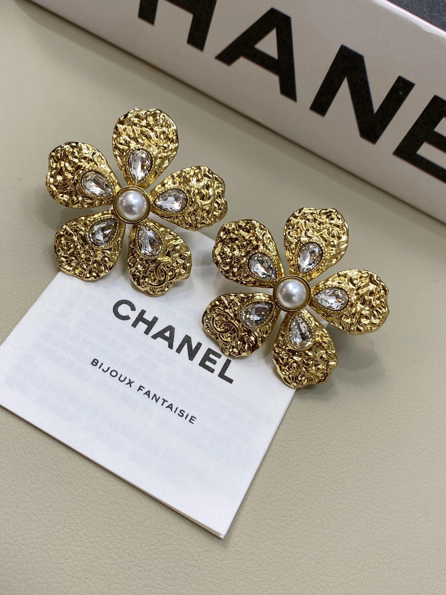 Sparkle jewelry-- 3h1958 26c earrings item:E-S392L1380H
