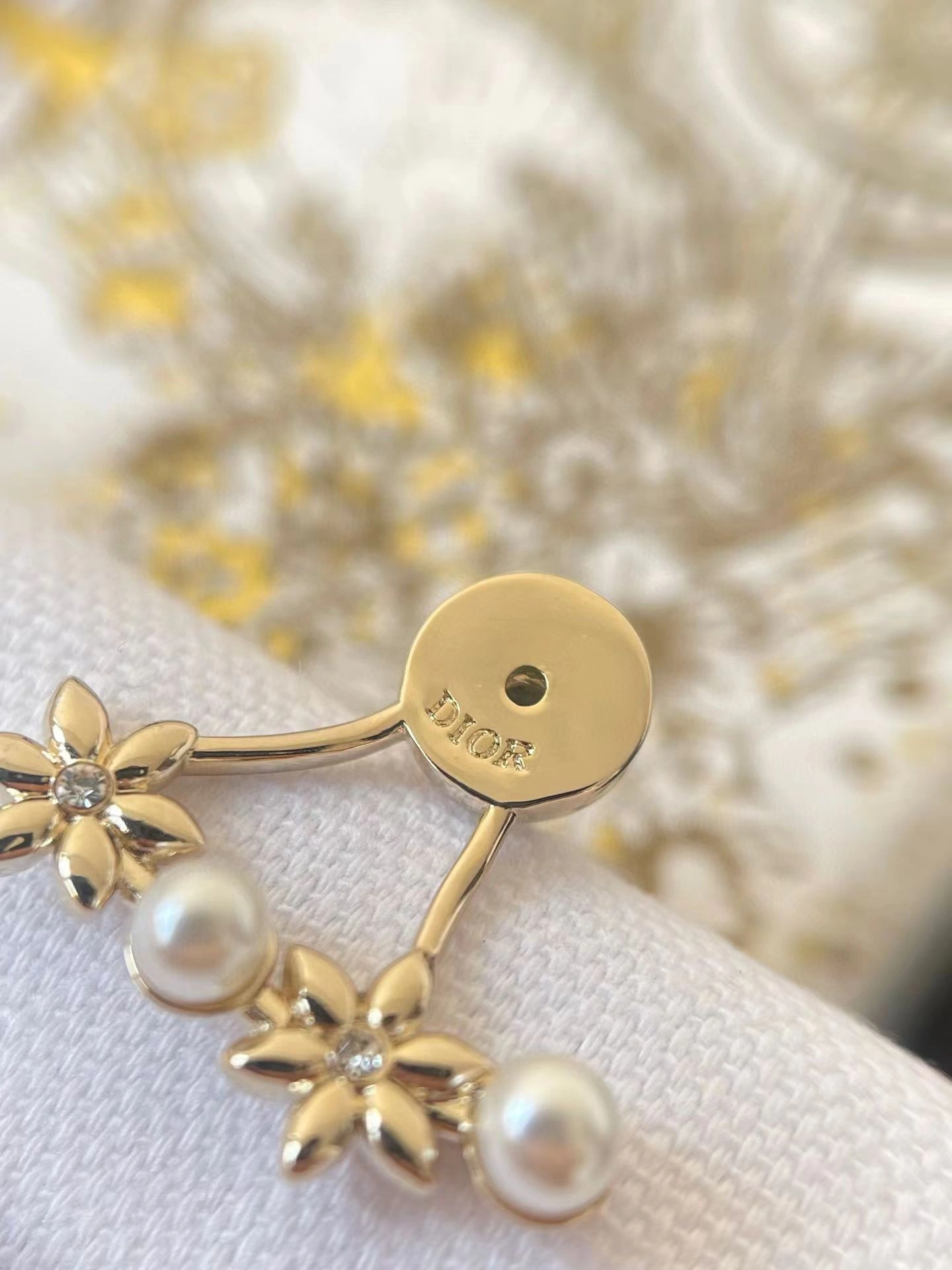 Sparkle jewelry-- 4ior Petit CD Daisy earrings item:E-S392L1367H