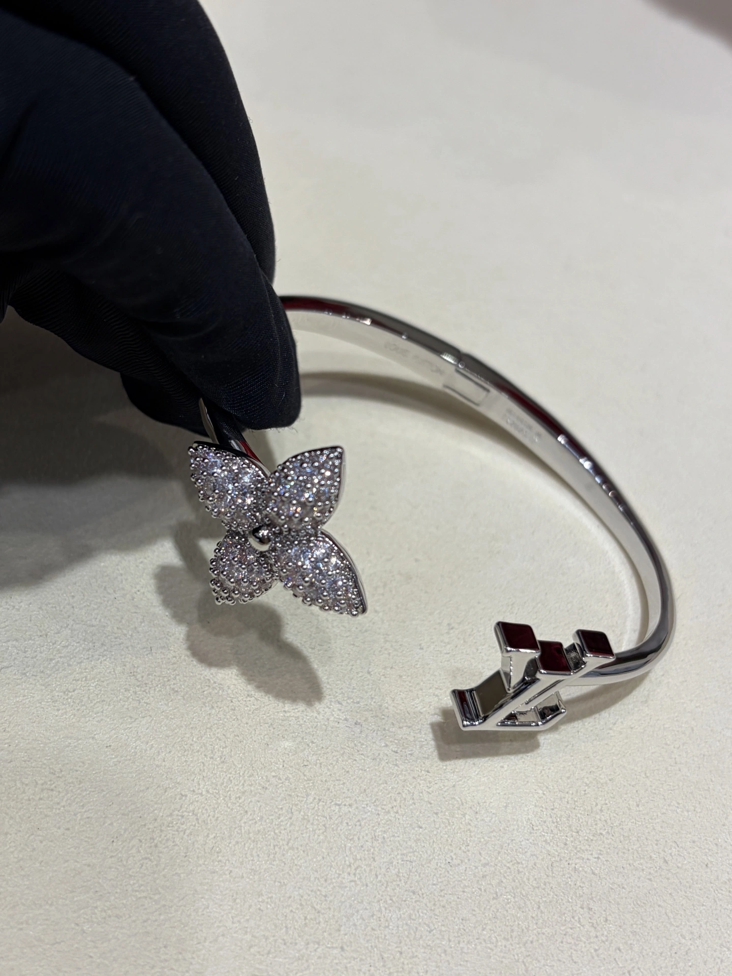 Sparkle jewelry-- 8V 25ss bracelet item:E-S392L1395H