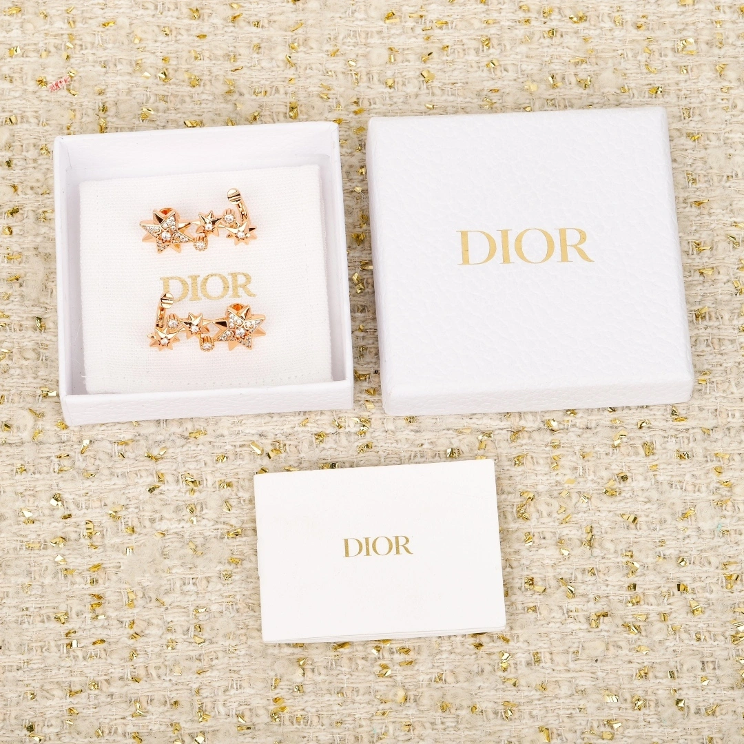 Sparkle jewelry--4ior Gold item：E-S000G1107