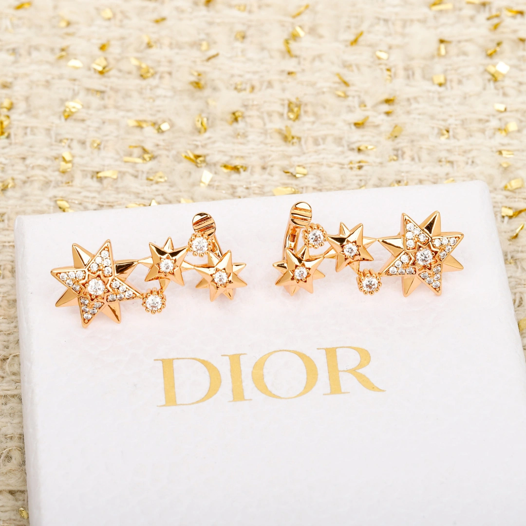 Sparkle jewelry--4ior Gold item：E-S000G1107