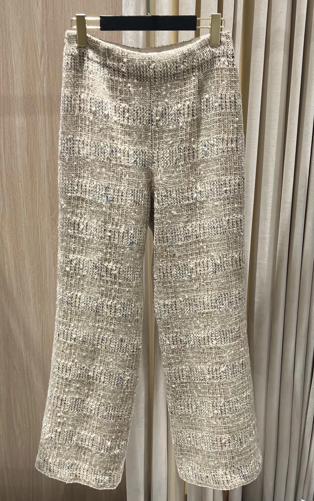 Victoria-- 8oro Pi191 Spagna Jacket in Speckled Bouclé Wool Tweed Speckled Straight-Leg Pants suit Wool item:E-F140L1933H